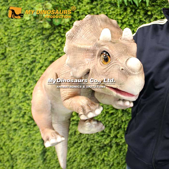 Baby-triceratops-puppet-doll-3