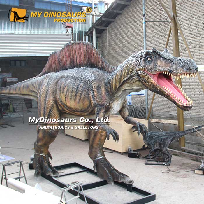 12-M-spinosaurus-animatronic