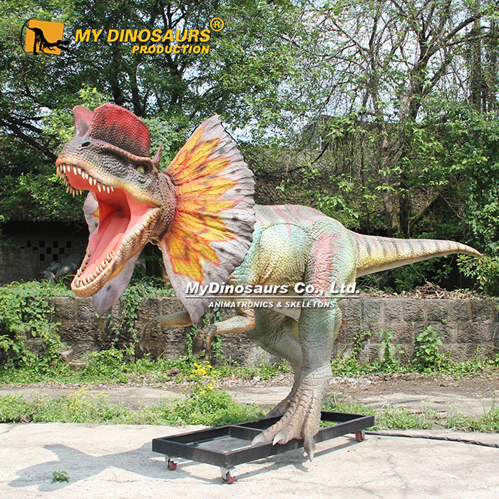 6m-animatronic-dilophosaurus-1